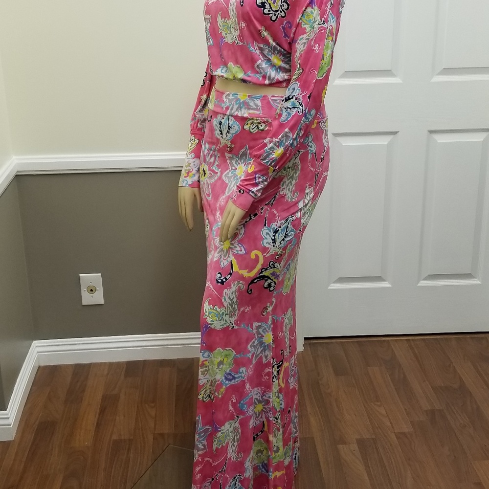 Gorgeous plussize Pink 2 piece maxi skirt set New!